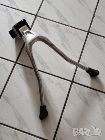 Двойна степенка за велосипеди, мотопеди. 