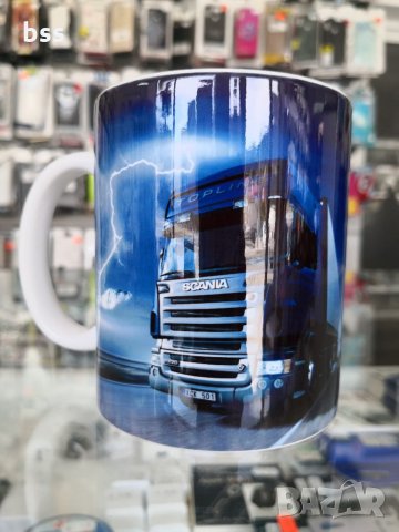 Бяла порцеланова чаша с изображение на Скания / Scania, снимка 3 - Чаши - 32736439