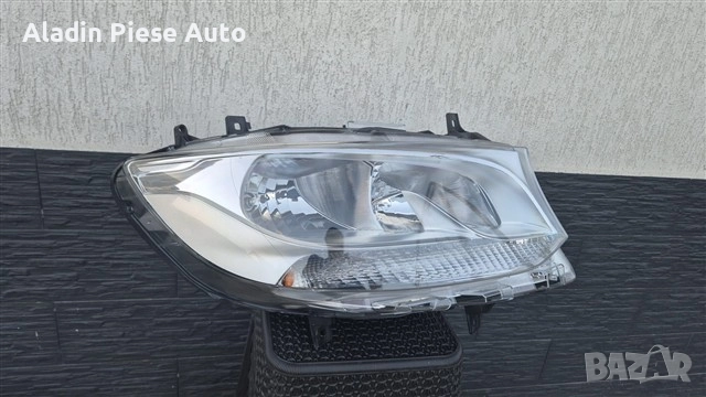 Десен фар Mercedes Sprinter Facelift година 2021 2022 2023 2024 2025 код A9109069100 , снимка 2 - Аксесоари и консумативи - 51579456