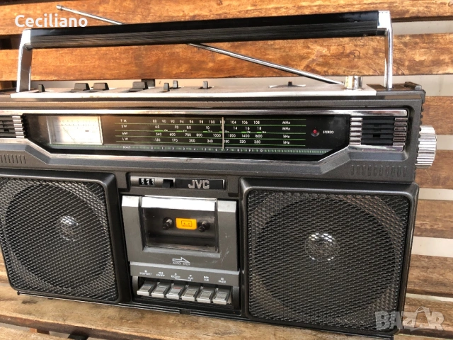 Радиокасетофон JVC RC-636L (Japan-1978), снимка 11 - Радиокасетофони, транзистори - 53046361