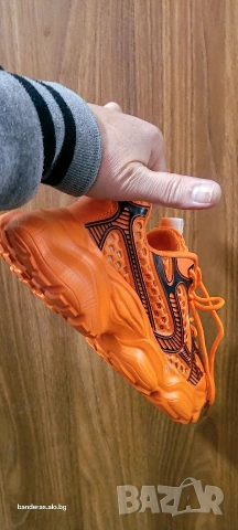 Шикозни дамски маратонки, снимка 5 - Маратонки - 53598774