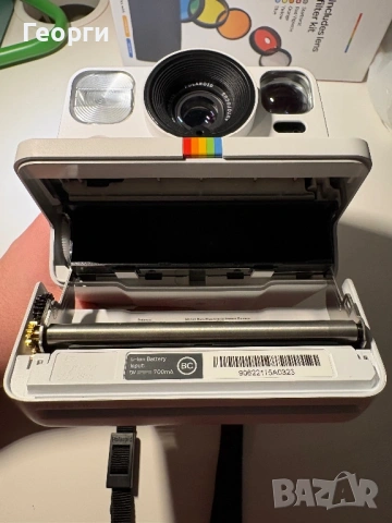 Polaroid now + бял, снимка 6 - Фотоапарати - 53343594