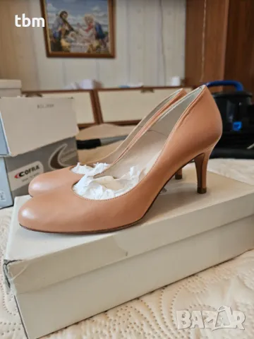Промо 50лв! Официални обувки на 6см ток, цвят пудра, естествена кожа на L.K.Bennett, снимка 3 - Дамски обувки на ток - 48432669
