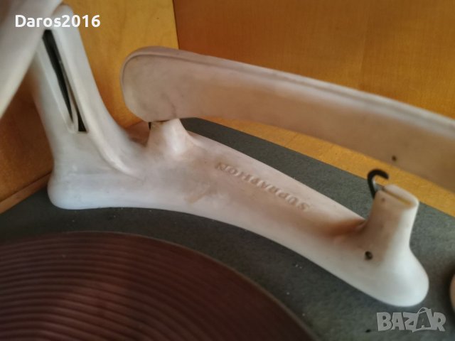 Музикален шкаф Хармония/Supraphon , снимка 5 - Антикварни и старинни предмети - 37275402