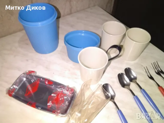 Комплект за пикник в кутия нов но 3 вилички -лъжички -чаши и чинийки нови, снимка 6 - Прибори за хранене, готвене и сервиране - 48428890