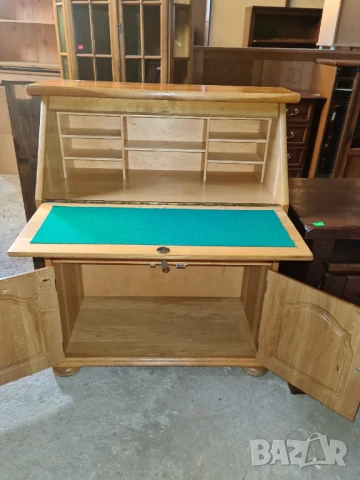 шкаф писалище бюро внос от Европа, снимка 9 - Шкафове - 50769066