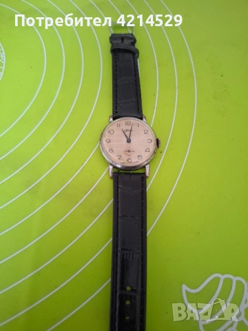 Съветски часовник, снимка 4 - Антикварни и старинни предмети - 51632632