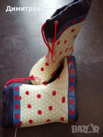 Нови ботуши за дъжд 30 номер, снимка 2 - Детски боти и ботуши - 40413863
