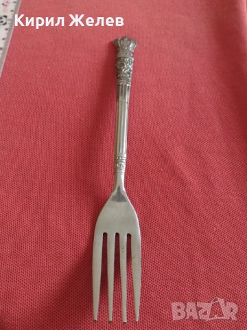 Стара вилица красива кралска орнаментика перфектно състояние за КОЛЕКЦИЯ ДЕКОРАЦИЯ 62121, снимка 8 - Други ценни предмети - 43862388