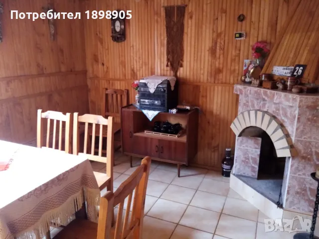 Двуетажна къща с двор в с.Маломир, снимка 6 - Къщи - 48352391