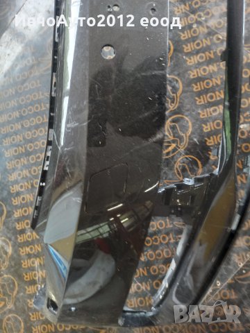 Броня предна оригинална vw Passat 14-18, снимка 3 - Части - 33259194