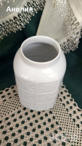 Edelstein бяла стилна ваза, снимка 2 - Вази - 51694929