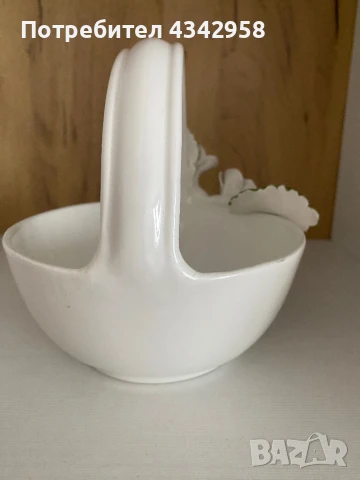 Ваза с жасминови цветя.Италия, снимка 4 - Антикварни и старинни предмети - 50612400