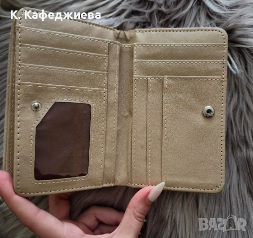 Дамско портмоне, снимка 3 - Портфейли, портмонета - 52378559