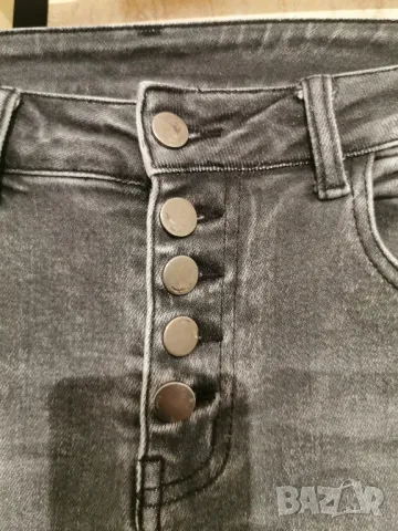 три чифта маркови  дамски дънки , снимка 8 - Дънки - 48175345