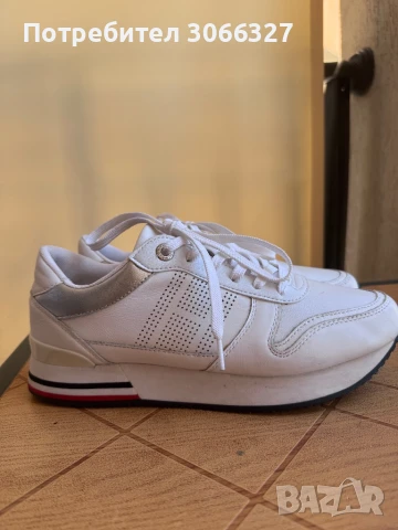 Сникърси на Tommy Hilfiger 