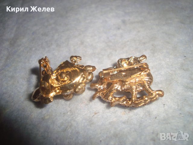 ДВЕ ФИГУРАЛНИ ПОЗЛАТЕНИ АРТ БРОШКИ с БЛЕСТЯЩИ ФАСЕТ - КРИСТАЛИ 29050, снимка 3 - Други - 37691678
