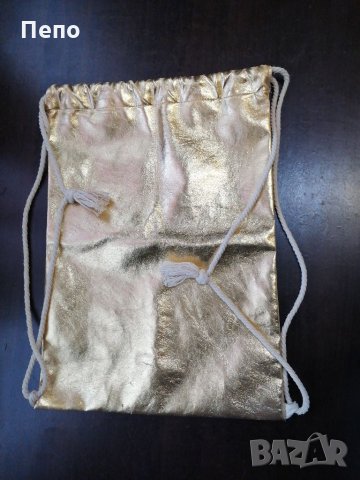 Златна кожена мешка, снимка 3 - Чанти - 34566875