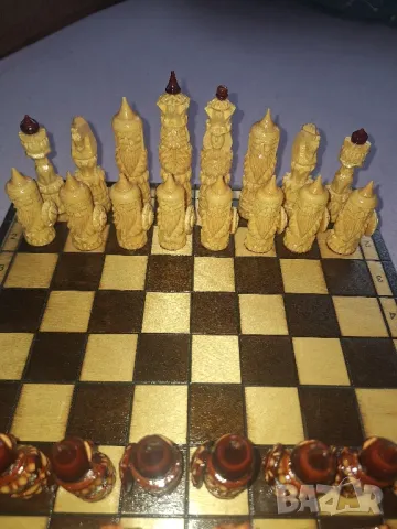 ръчно изработен дървен шах, снимка 4 - Антикварни и старинни предмети - 49189367