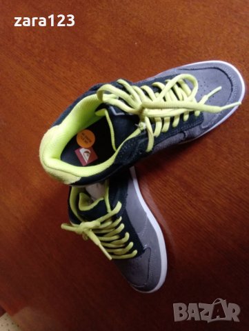 нови велурени маратонки Quiksilver, 35ти номер, снимка 3 - Детски маратонки - 27630415