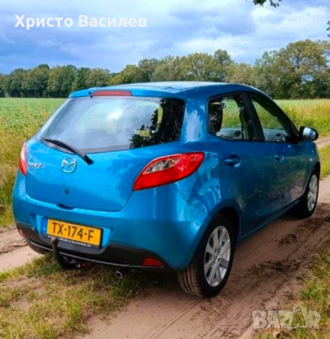Mazda 2 1.3i газ/бензин 2012, снимка 2 - Автомобили и джипове - 51556625
