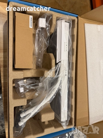 Охладител за процесор Lian Li HydroShift LCD 360 Fanless RGB - Бял, снимка 9 - Други - 52426775