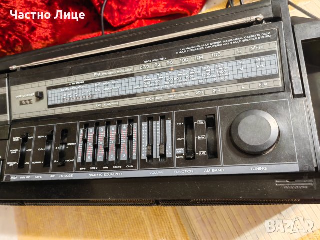Много Рядък Модел на Радиокасетофон HITACHI 3D7 TRK-7620E 1986 г, снимка 4 - Радиокасетофони, транзистори - 43049302