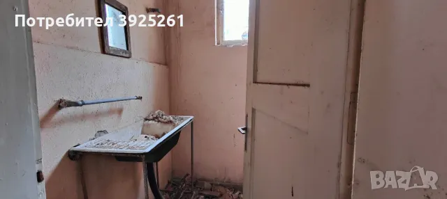 Имот в продажба :двуетажна масивна сграда , снимка 5 - Къщи - 49729018