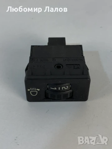 Бутон регулиране височина фарове Пежо Peugeot 3008 5008 96366692