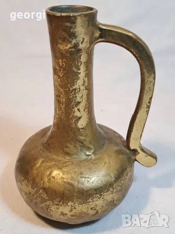 масивна бронзова кана ваза  5/4