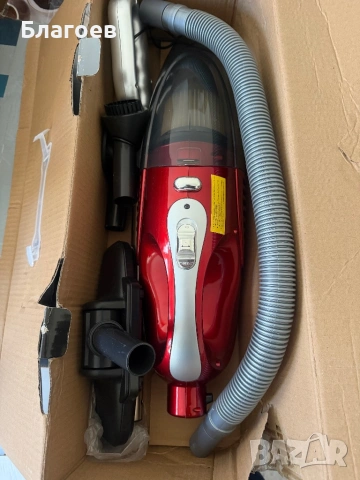 Ръчна/вертикална прахосмукачка с аксесоари, акумулатор, подвижен филтър за прах, мокро и сухо засмук, снимка 2 - Прахосмукачки - 53205700