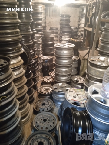 Тасове Капачки Джанти Болтове и гайки Амортисьори за багажник Бандажки Фарове Километражи..., снимка 2 - Аксесоари и консумативи - 52887063