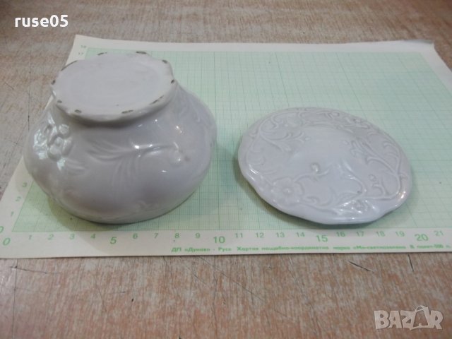 Купичка с капак порцеланова, снимка 5 - Други ценни предмети - 28870127