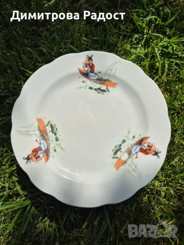 Порцеланови чинии за основно 6бр! Състояние използвано! , снимка 3 - Чинии - 47858372