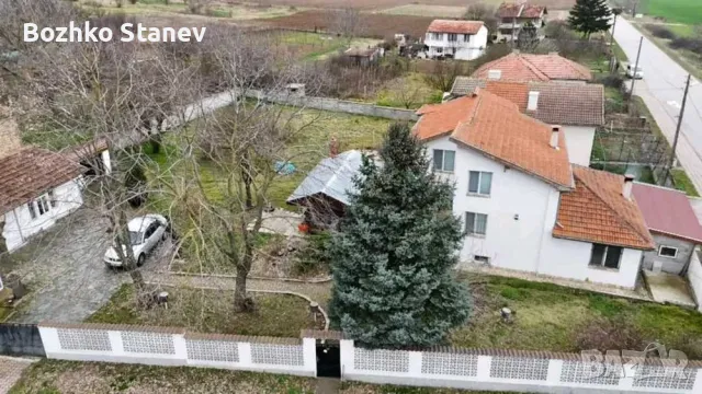 Продава се къща в Детелина, снимка 15 - Къщи - 49297748