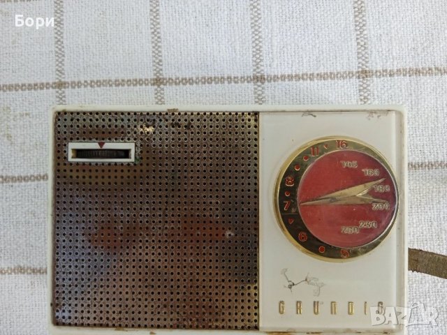 GRUNDIG micro boy 1958г, снимка 2 - Радиокасетофони, транзистори - 37500009