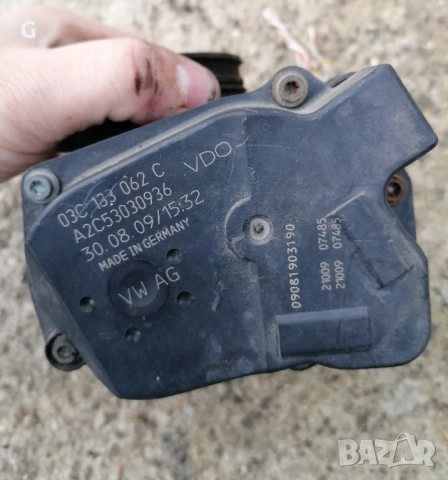 Дроселова Клапа Volkswagen Golf 6 , снимка 4 - Части - 52630262