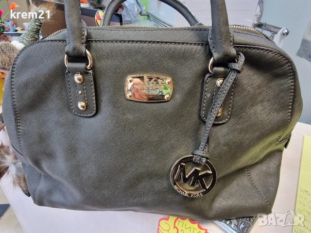 Michael Kors Cindy зелена дамска чанта, снимка 2 - Чанти - 53218547