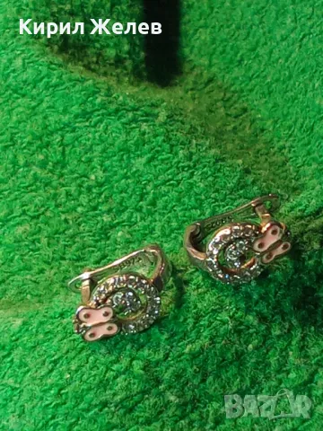 ПРИКАЗНО МАРКОВИ СКЪПОЦЕННИ ЕМАЙЛИРАНИ СРЕБЪРНИ ОБЕЦИ ПЕПЕРУДКИ СРЕБРО SB 925 с БЯЛА ПОЗЛАТА 48677, снимка 12 - Обеци - 49605901