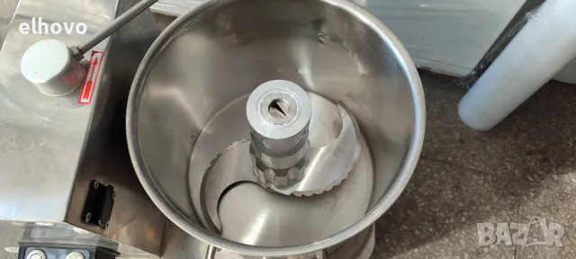 Кухненски робот Food Cutting Machine HR-9, снимка 3 - Кухненски роботи - 48009667