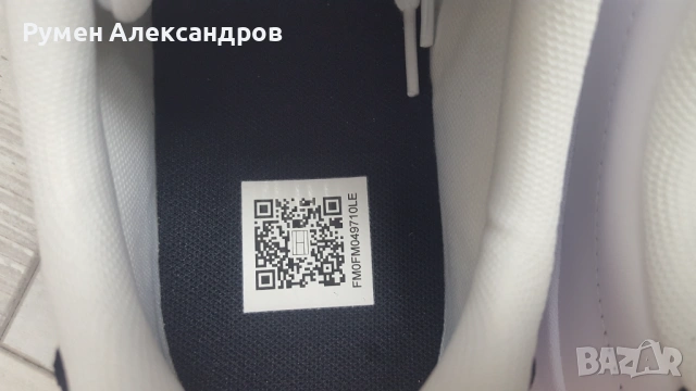 Нови бели кожени мъжки маратонки Tommy Hilfiger размер EUR41, снимка 6 - Маратонки - 53500665