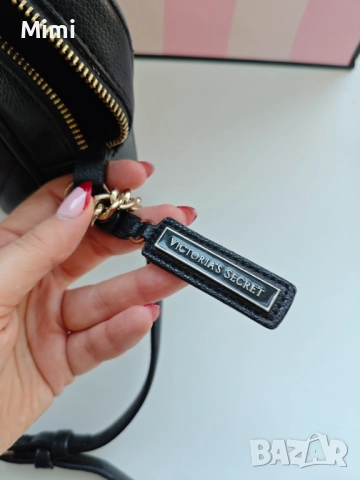 Victoria's Secret оригинална черна кросбоди чанта, снимка 6 - Чанти - 52654799