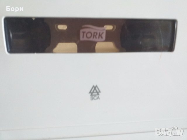 TORK  Двойна кутия за т. хартия на ролка , снимка 11 - Обзавеждане за заведение - 28697997