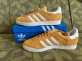 Нови велурени маратонки adidas Originals Gazelle, снимка 1