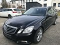 Mercedes-Benz E350, снимка 1 - Автомобили и джипове - 36577900