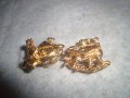 ДВЕ ФИГУРАЛНИ ПОЗЛАТЕНИ АРТ БРОШКИ с БЛЕСТЯЩИ ФАСЕТ - КРИСТАЛИ 29050, снимка 3