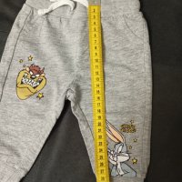 Бебешко долнище fox&bunny с анимационни герои LOONEY TUNES, снимка 4 - Панталони и долнища за бебе - 42982975