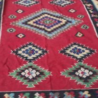Стар автентичен и голям вълнен ръчно тъкан чипровски,котленски килим, снимка 3 - Олекотени завивки и одеяла - 40100926