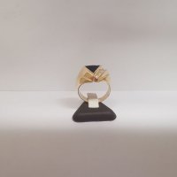 Златен мъжки пръстен с оникс и циркони , снимка 2 - Пръстени - 36935137