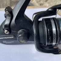 Shimano ST2500 baitrunners, снимка 1 - Макари - 43105231